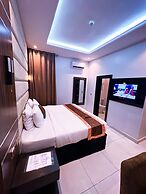 Entrust Hotel and Suites