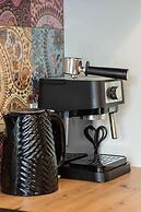 Little Laguna Delux by Renters Prestige