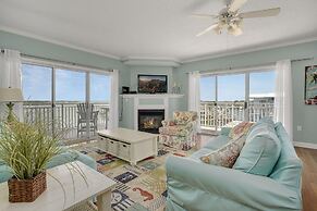 Bahia Vista I 508 4 Bedroom Condo by RedAwning