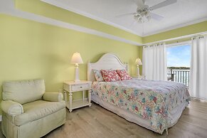 Bahia Vista I 508 4 Bedroom Condo by RedAwning