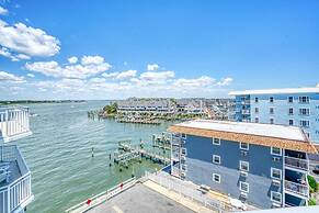 Bahia Vista I 508 4 Bedroom Condo by RedAwning