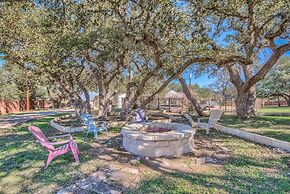 Love And Sunsets Ot 250b 10 Bedroom Home by RedAwning