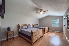 Love And Sunsets Ot 250b 10 Bedroom Home by RedAwning