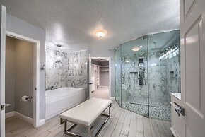 Love And Sunsets Ot 250b 10 Bedroom Home by RedAwning