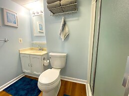 Thunder Island 109c 2 Bedroom Condo by RedAwning