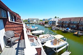 Harbour Bay 34 2 Bedroom Townhouse by RedAwning