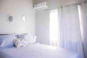 Apt 2 Stylish 2 bed Cosy and Comfortable