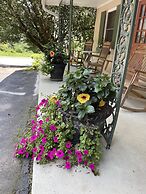 Mountain Aire Cottages & Inn