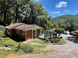 Mountain Aire Cottages & Inn