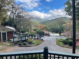 Mountain Aire Cottages & Inn