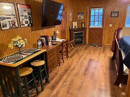 Mountain Aire Cottages & Inn