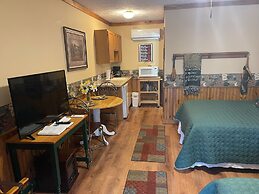 Mountain Aire Cottages & Inn