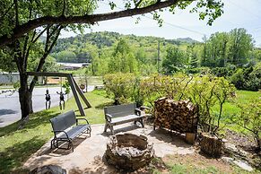 Mountain Aire Cottages & Inn