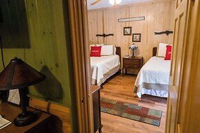 Mountain Aire Cottages & Inn