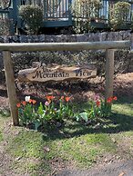 Mountain Aire Cottages & Inn