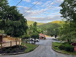 Mountain Aire Cottages & Inn