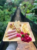 Samanatropicalvillage