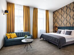 Old Market Residence