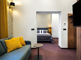 Old Market Residence