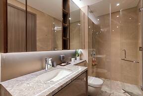 Le Places The Luxury MarQ Saigon Apartment