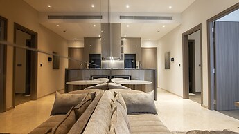 Le Places The Luxury MarQ Saigon Apartment