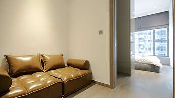 Le Places The Luxury MarQ Saigon Apartment