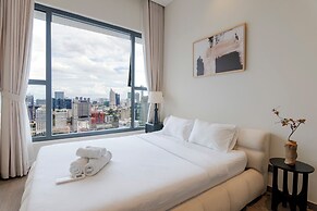 Le Places The Luxury MarQ Saigon Apartment