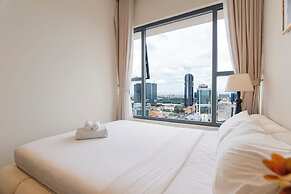 Le Places The Luxury MarQ Saigon Apartment