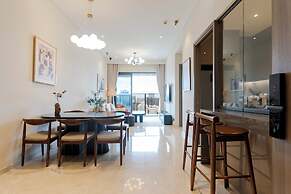 Le Places The Luxury MarQ Saigon Apartment