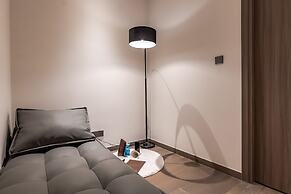 Le Places The Luxury MarQ Saigon Apartment