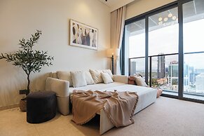 Le Places The Luxury MarQ Saigon Apartment