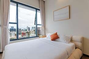 Le Places The Luxury MarQ Saigon Apartment