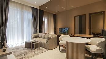 Le Places The Luxury MarQ Saigon Apartment