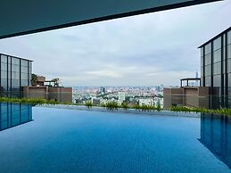 Le Places The Luxury MarQ Saigon Apartment
