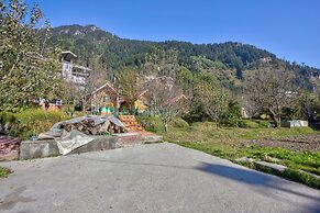 Attic Cottage by Dumnu Homes