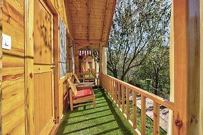 Attic Cottage by Dumnu Homes