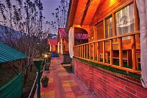 Attic Cottage by Dumnu Homes