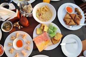 Gawyangyi Hotel & Resort