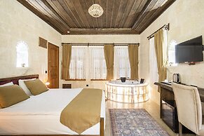 Uzay Cave Suite Hotel
