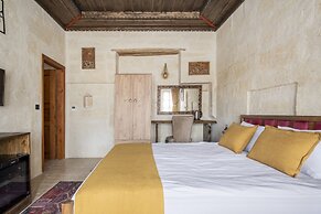 Uzay Cave Suite Hotel