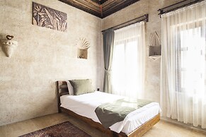 Uzay Cave Suite Hotel