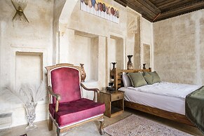 Uzay Cave Suite Hotel