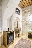 Uzay Cave Suite Hotel