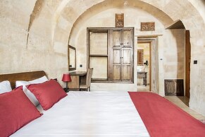 Uzay Cave Suite Hotel