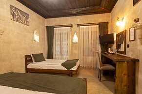 Uzay Cave Suite Hotel
