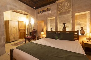 Uzay Cave Suite Hotel