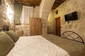 Uzay Cave Suite Hotel