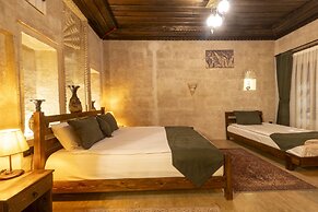 Uzay Cave Suite Hotel