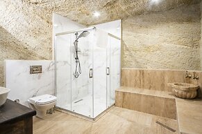 Uzay Cave Suite Hotel