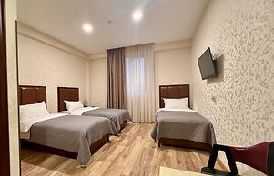 Hotel Aura in Digomi